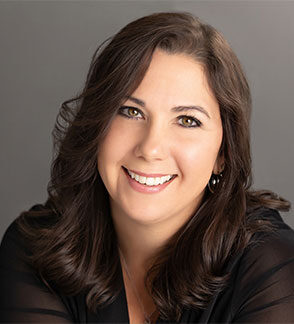 Jennifer Beckman Headshot 2